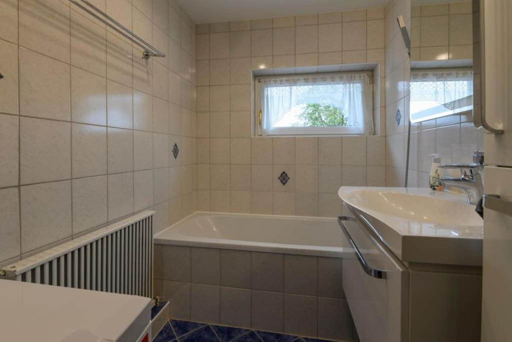 Family Apartment Bad Goisern Eksteriør billede
